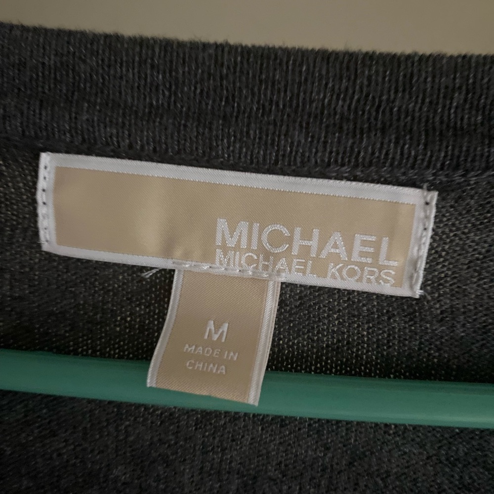 Cardigan sweater